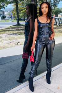 Heavy on the Lace Set (black) - Kalexis Kouture 